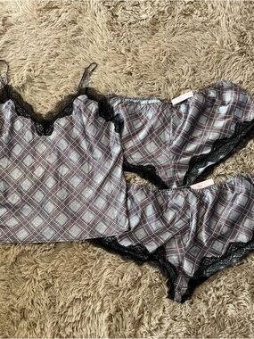 NWT Victoria's Secret Black Gray Plaid Lace-Trim Pajama Set XL with Extra Shorts